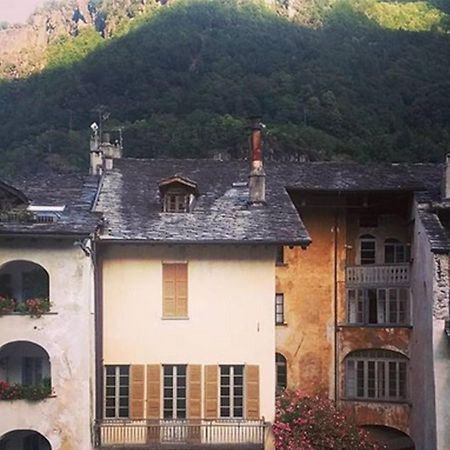 La Loggia Lägenhet Chiavenna Exteriör bild